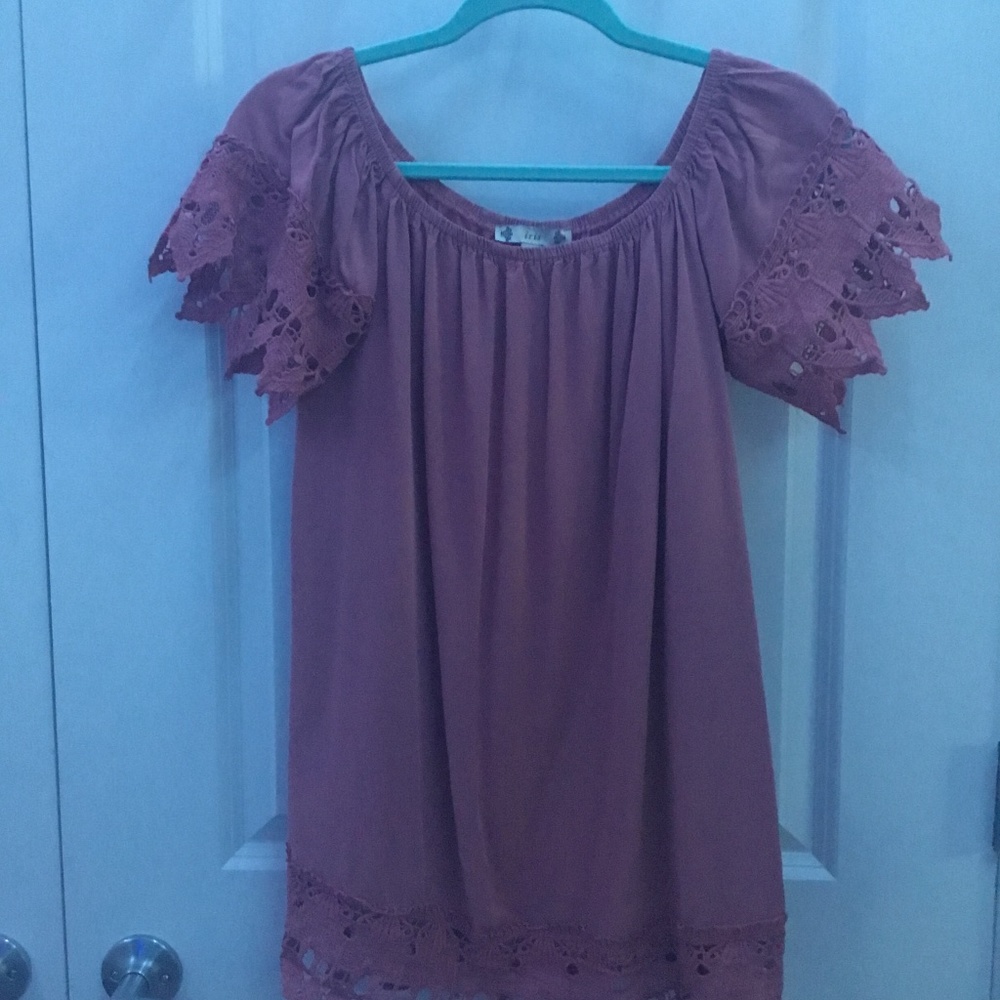 Light pink tee